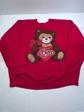 Vintage Red Crewneck Sweater with Teddy Bear Heart Graphic